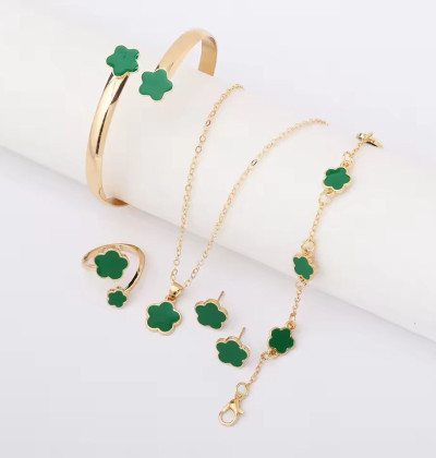 4PCS Lucky Clover Fashion Five Flower Stainless Steel FritillariaBracelet Necklace Ring Earring Set Women's Jewelry
