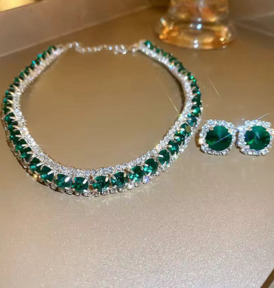 New Large Pearl Bead Choker Necklace for Women Bridal Clavicle Chain Jewelry Luxury Elegant Exaggerated